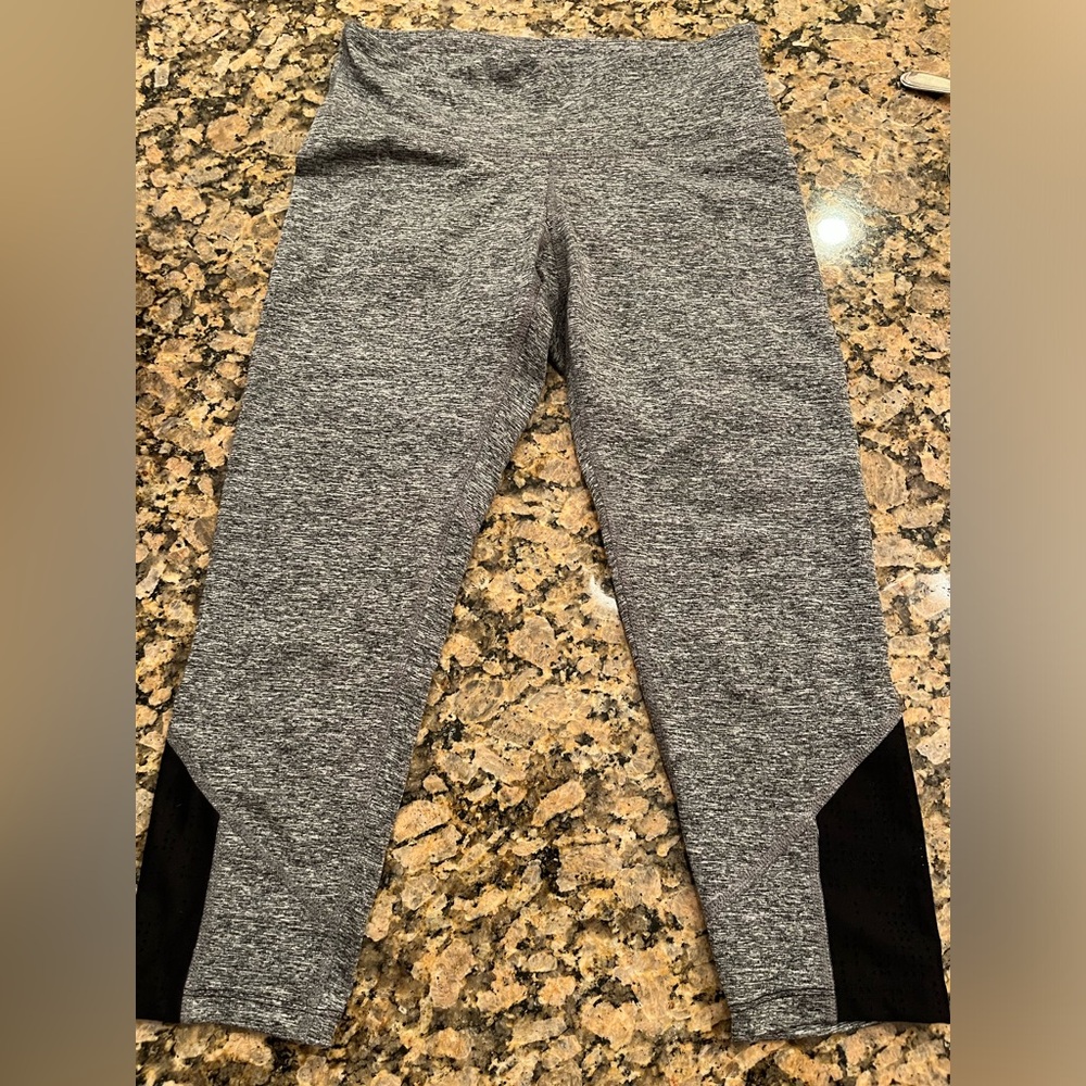 Champion Capri Workout Leggings